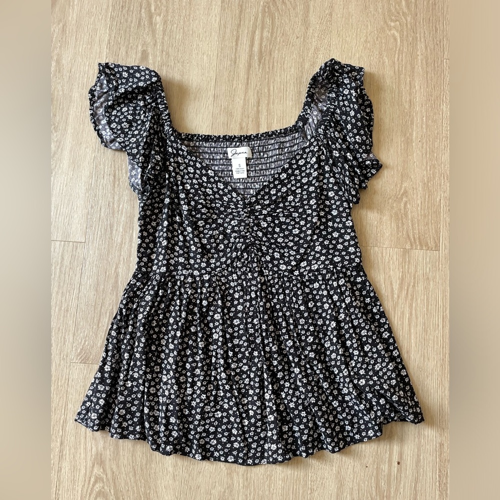 Black and white spring shirt